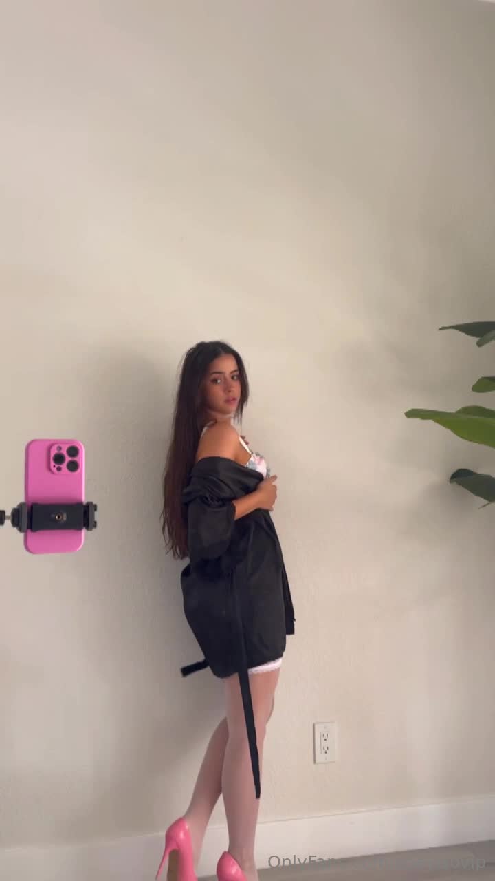 Zoeyiso Clip #6TJvpY