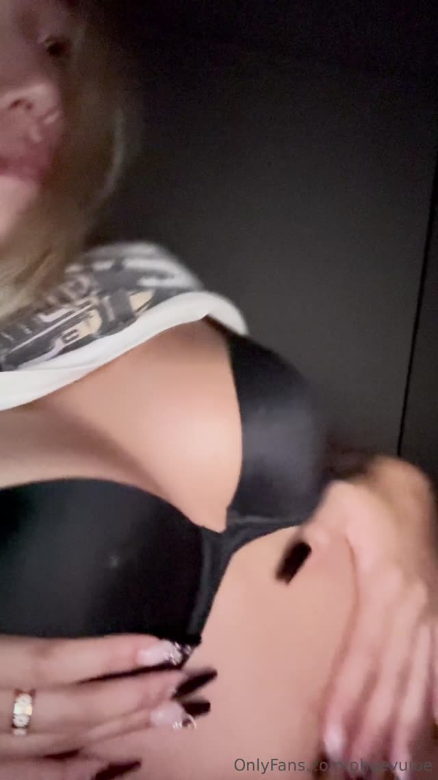 Phoebeyui Clip #9AyL39