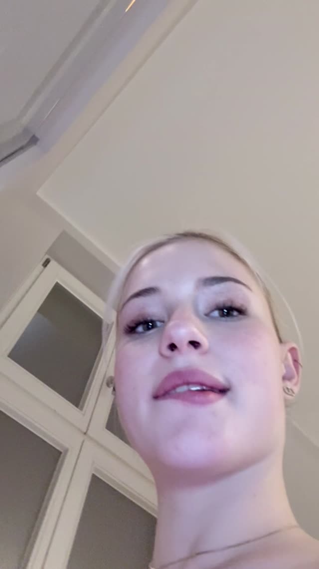 Fabienne0805 Clip #87sBcK