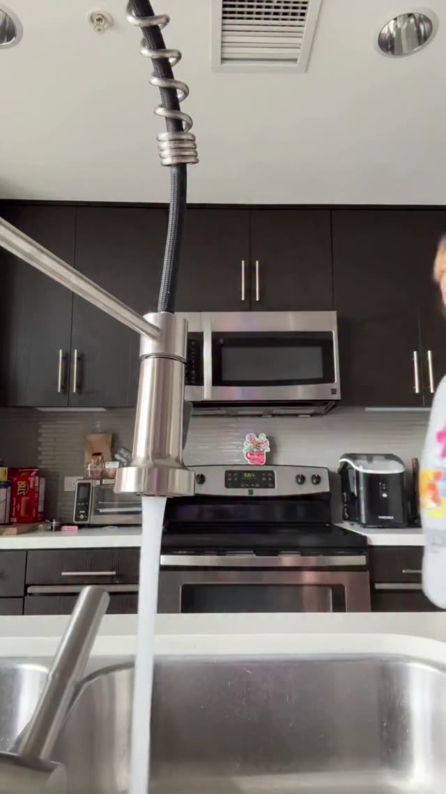 Applesaucy102 Clip #6BgDKx