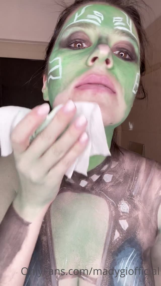 Madygiofficial Clip #8ZYUCW