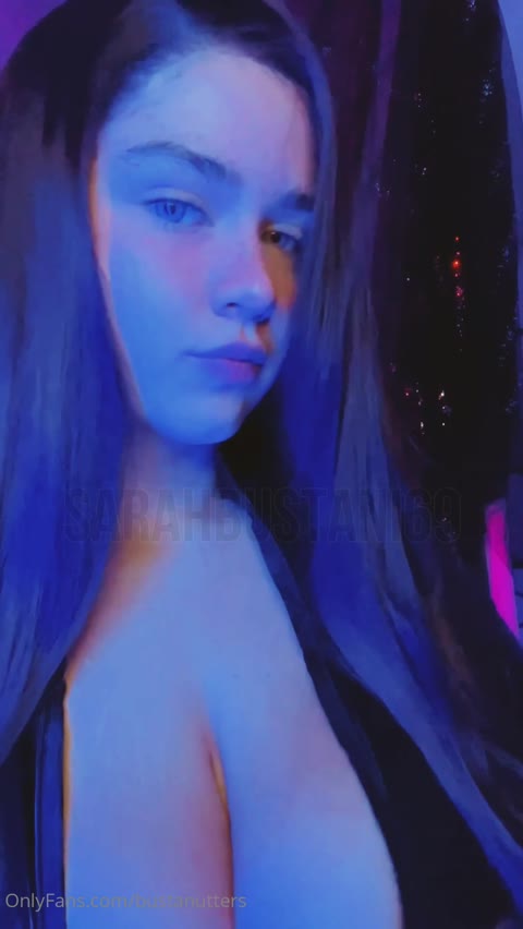 Sarahbustani Clip #8GA4bV
