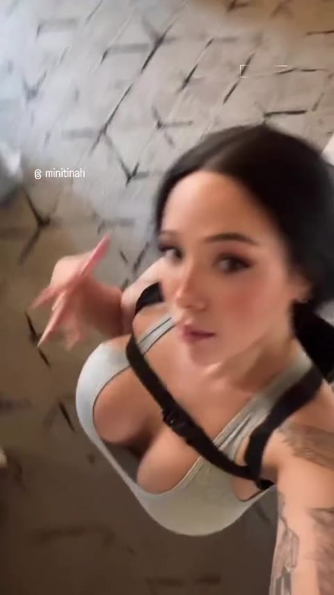 Tinahxplorez Clip #8uDSEh