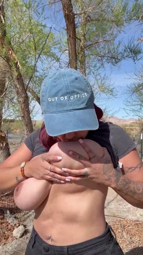Emilycheree Clip #6fHTnD