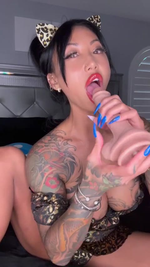 Kiaramoon Clip #8bksUW